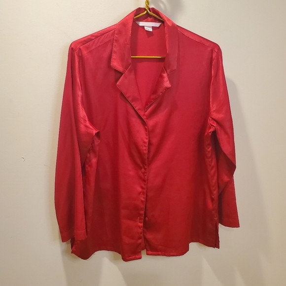 Victoria's Secret red bottom down pijama Top size S - Picture 3 of 7